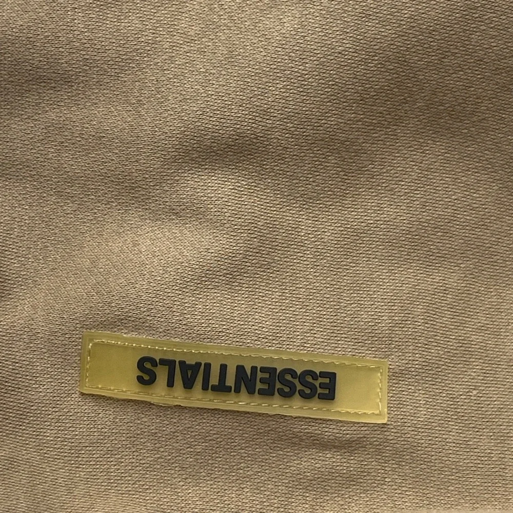 Fear of God Essentials Hoodie Mens XL‎ Tan Harvest Logo Pullover Streetwear FOG